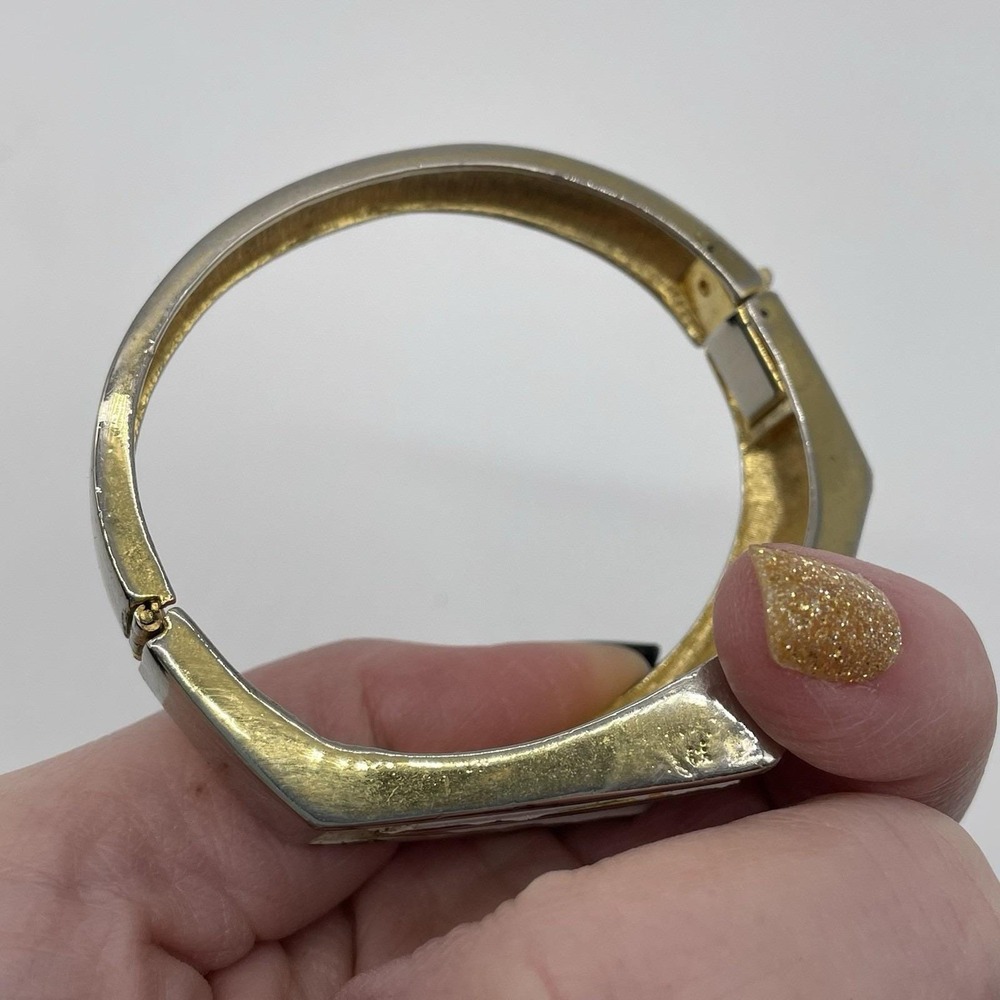Lanvin Paris Vintage Bangle Bracelet Diamond Hinged Chunky‎ Shiny Gold Tone - Picture 4 of 9